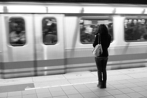 一个人旅行，一个人，什么也无所谓_WWW.TQQA.COM