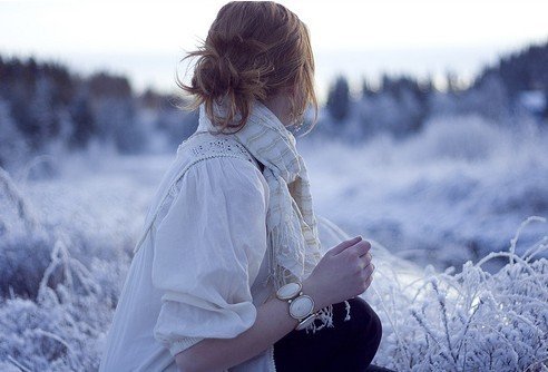 因为某个人的微笑，阳光就明媚起来_WWW.TQQA.COM