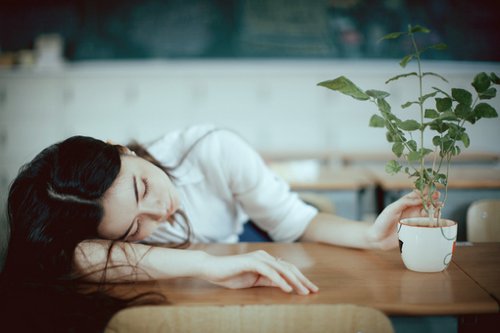 大多时候我很懒，懒得经营一个关系_WWW.TQQA.COM