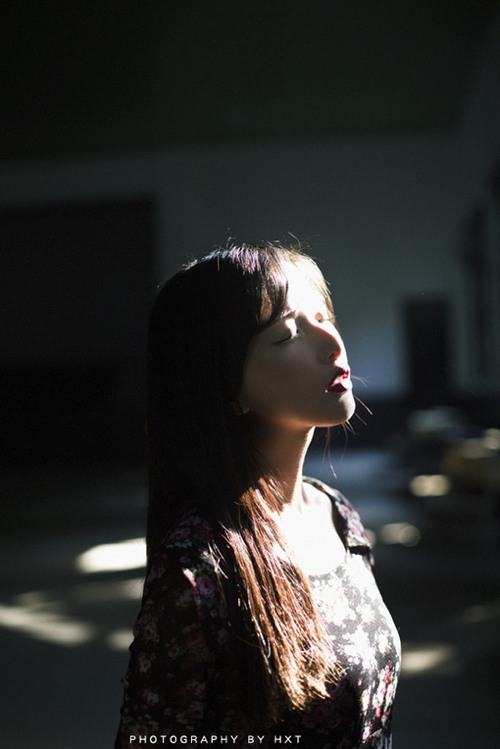 一旦它滴入大海，它便成了海 甜美的女生美图_WWW.TQQA.COM