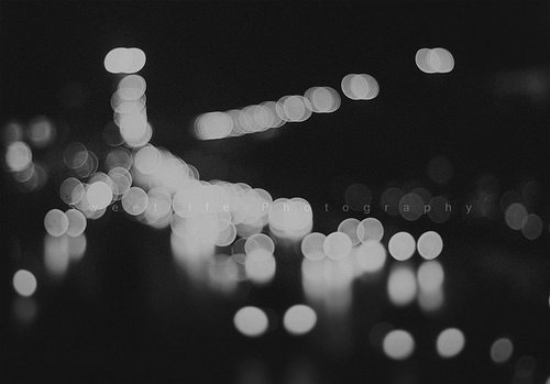 向这个看不清读不懂的世界致敬 唯美意境lomo图片_WWW.TQQA.COM