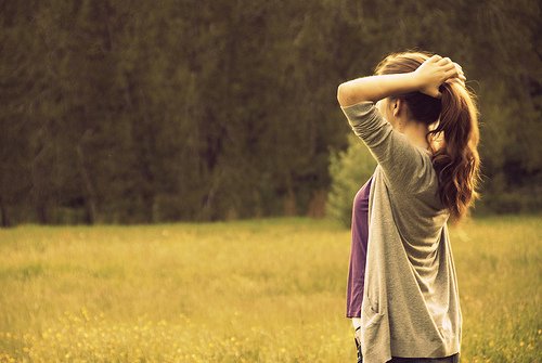 爱在左，情在右_WWW.TQQA.COM