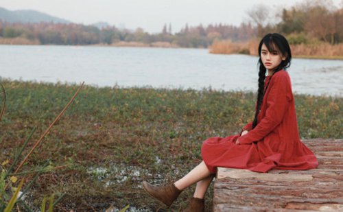 川妹子南笙姑娘清纯写真_WWW.TQQA.COM