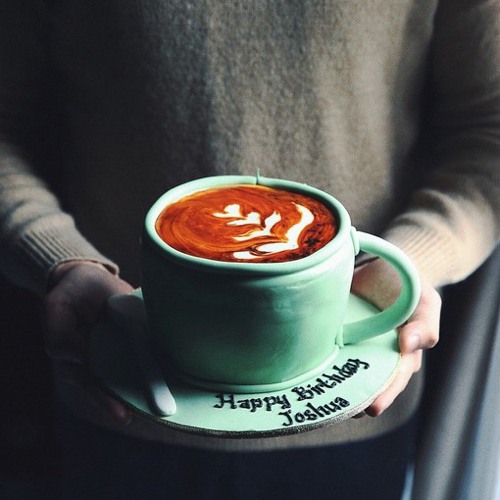 送你一杯咖啡，慢品人生  咖啡lomo图片_WWW.TQQA.COM