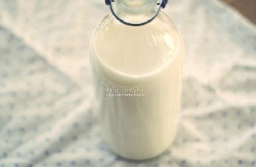 秀色可餐的牛奶瓶瓶_WWW.TQQA.COM