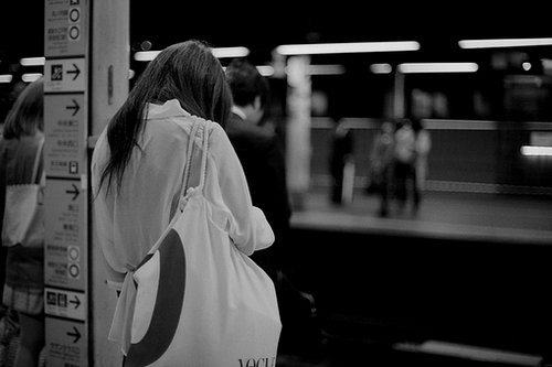 一个人旅行，一个人，什么也无所谓_WWW.TQQA.COM