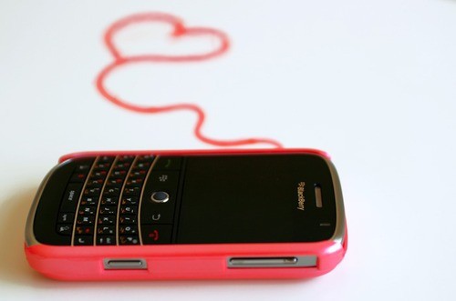 漂亮的全键盘手机BlackBerry题材美图_WWW.TQQA.COM