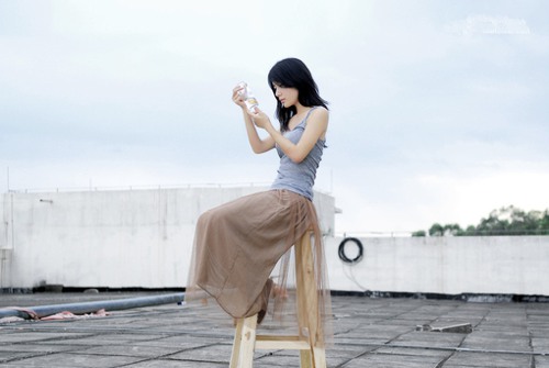 给一点安全好吗  小清新女生伤感美图_WWW.TQQA.COM