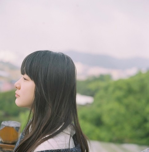 她是我最爱看的女孩儿  谢雨泓日系图片_WWW.TQQA.COM