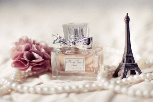 活着就该享受生活_WWW.TQQA.COM