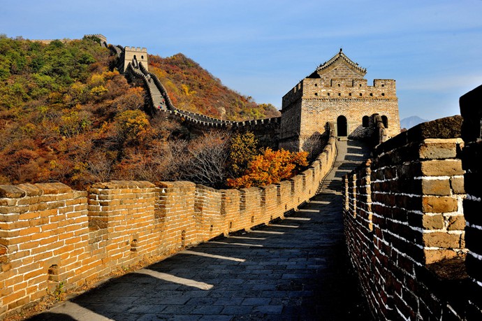 华夏之美的万里长城意境风景图片_WWW.TQQA.COM