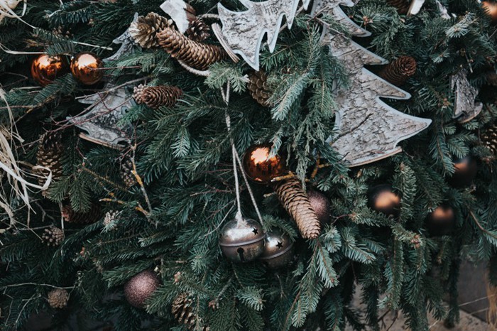 唯美的圣诞树装饰图片_WWW.TQQA.COM