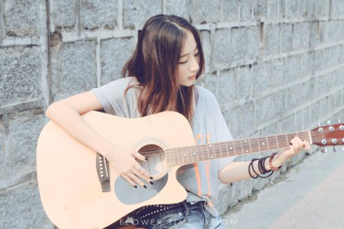 10张很美的小清新风格女孩美图_WWW.TQQA.COM