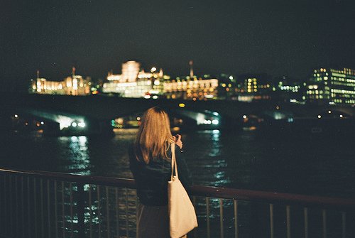 再见，为了再见_WWW.TQQA.COM