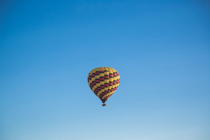 唯美的热气球高清图片_WWW.TQQA.COM