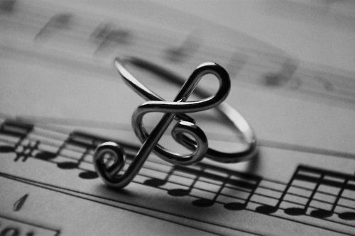 跳动的音符  唯美音乐类治愈系图片_WWW.TQQA.COM