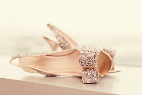 活着就该享受生活_WWW.TQQA.COM