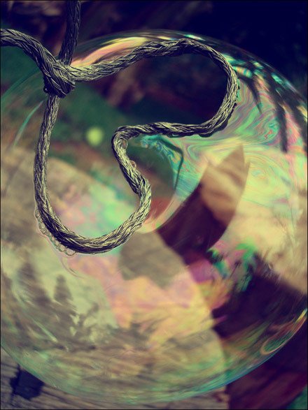 不再奢望一场盛世繁花的相遇_WWW.TQQA.COM