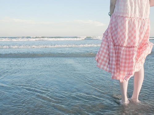 活着不是给别人看的  日系风格海边唯美图片_WWW.TQQA.COM