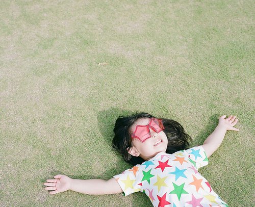 真想一觉醒来回到小时候_WWW.TQQA.COM