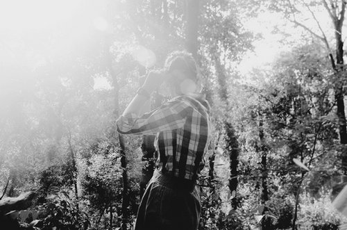 我只是独自一人而已_WWW.TQQA.COM