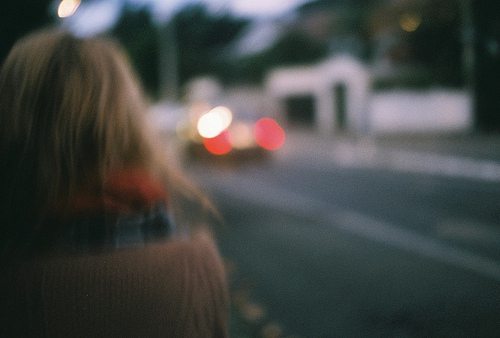 向这个看不清读不懂的世界致敬 唯美意境lomo图片_WWW.TQQA.COM