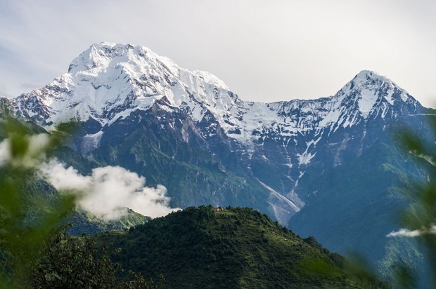 9张超好看的远山、山峰唯美风光美图_WWW.TQQA.COM
