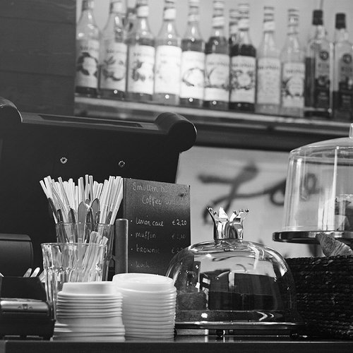 你还是你，我还是我，一样的陌生_WWW.TQQA.COM