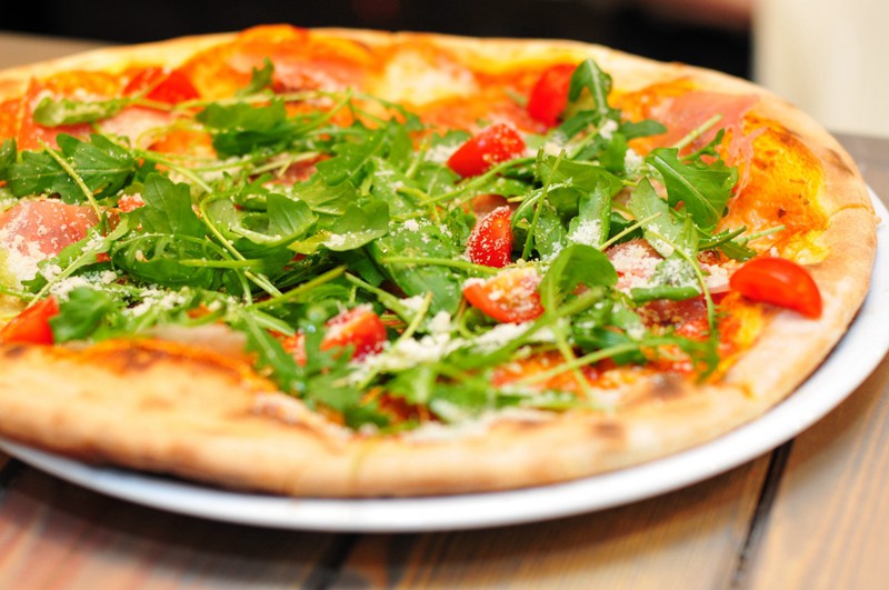 意大利pizza比萨饼美食图片_WWW.TQQA.COM