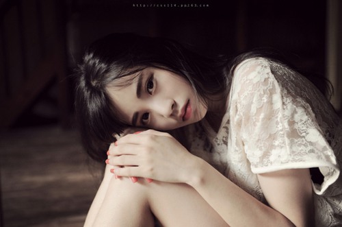 一组美美的治愈系小清新女生图片_WWW.TQQA.COM