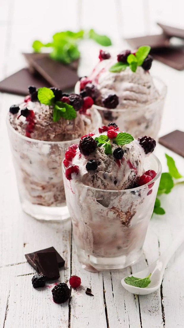 多彩冰淇淋球与雪糕的唯美小清新美图_WWW.TQQA.COM