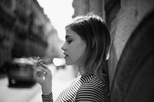 只想放纵自己一回_WWW.TQQA.COM