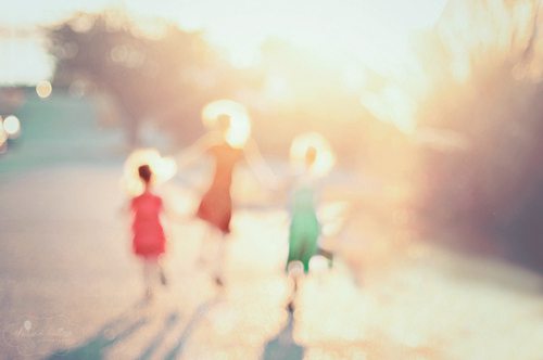 向这个看不清读不懂的世界致敬 唯美意境lomo图片_WWW.TQQA.COM