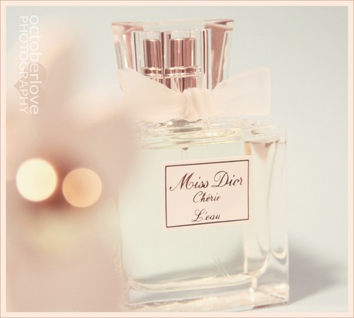 那些让人意乱情迷的香水 -美图_WWW.TQQA.COM