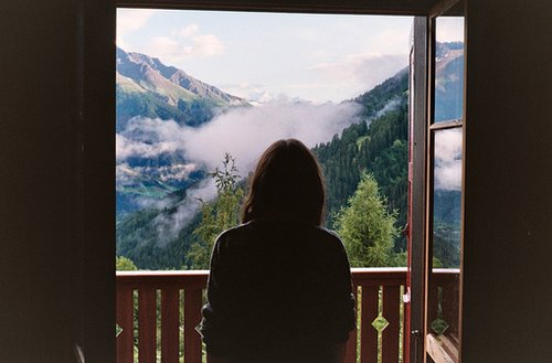 一个人旅行，一个人，什么也无所谓_WWW.TQQA.COM