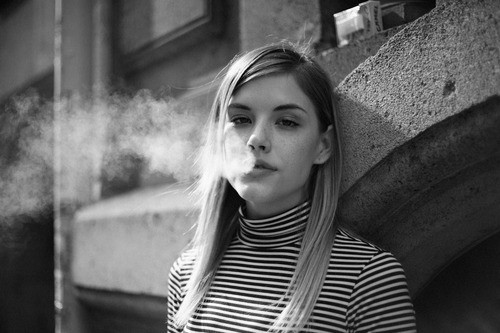 只想放纵自己一回_WWW.TQQA.COM