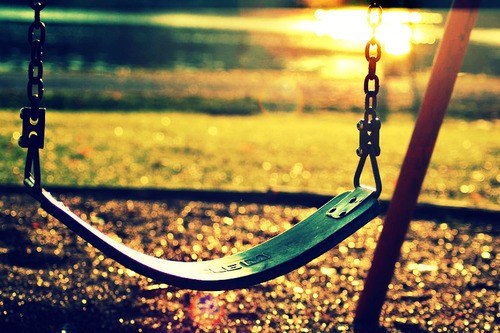 有谁陪着你看尽每一个日出日落_WWW.TQQA.COM