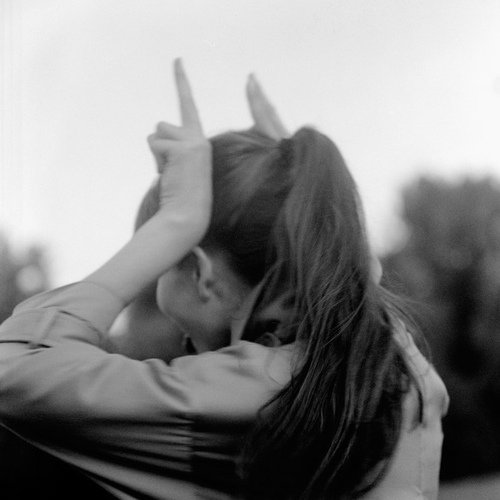 我会好好地把心事寄存在心房_WWW.TQQA.COM