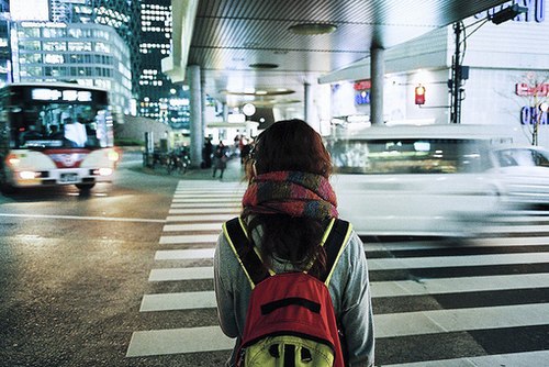 夜，很黑，很冷_WWW.TQQA.COM