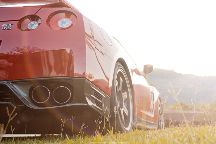 日系超跑王者GTR跑车唯美图片_WWW.TQQA.COM