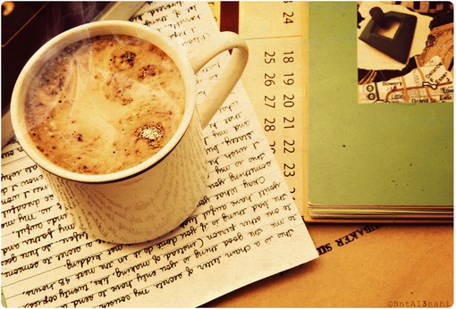 咖啡与咖啡杯的唯美意境小清新美图欣赏_WWW.TQQA.COM