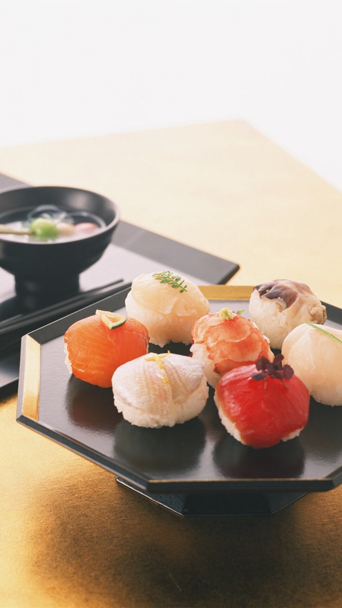 精致的日本寿司料理美食图片_WWW.TQQA.COM