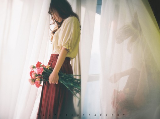 你和我的一个梦长得好像_优雅清新的甜美女生图_WWW.TQQA.COM