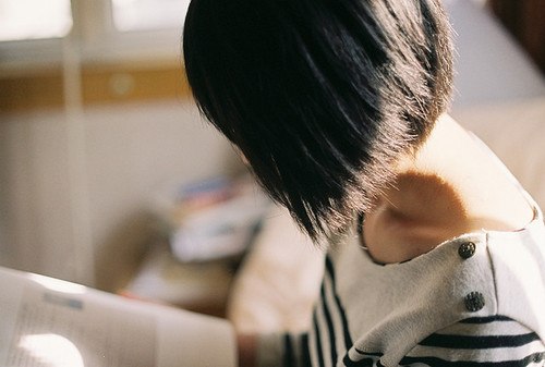 做一个置身事外的淡然女子_WWW.TQQA.COM