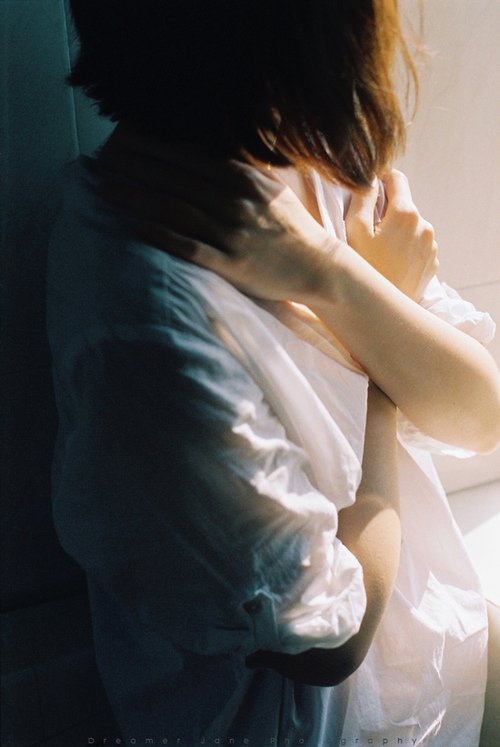 我愿生命是一个从容的过程_唯美女生lomo图片_WWW.TQQA.COM