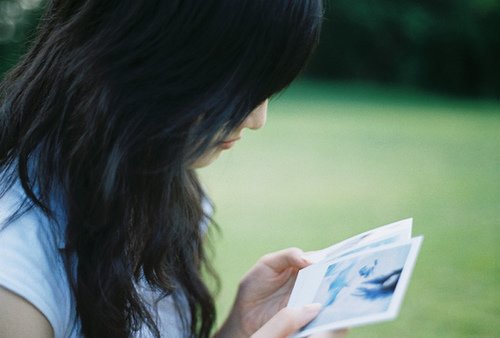 在失去另一个人的过程里_WWW.TQQA.COM