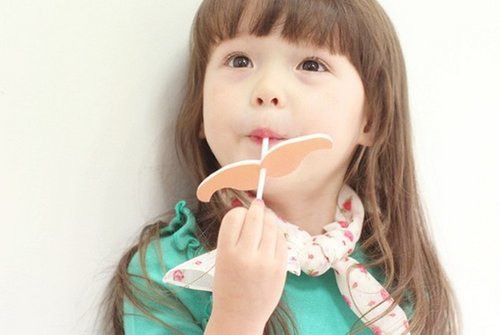 有这么一个乖妹妹，那得多幸福 小清新女生图片_WWW.TQQA.COM