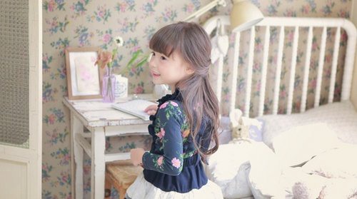 有这么一个乖妹妹，那得多幸福 小清新女生图片_WWW.TQQA.COM