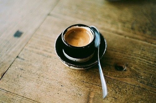 一组关于咖啡的唯美小清新图片分享_WWW.TQQA.COM
