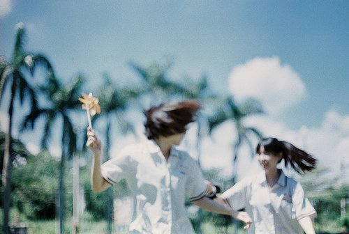 因为无论何时，年华都要盛开_WWW.TQQA.COM